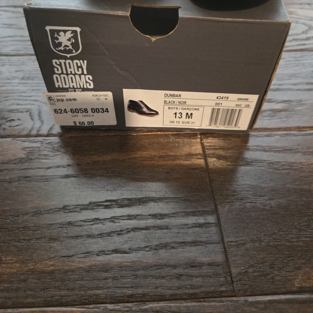 NIB Stacy Adams Black Leather Wingtip Derbys with Tan Sole For BOYS